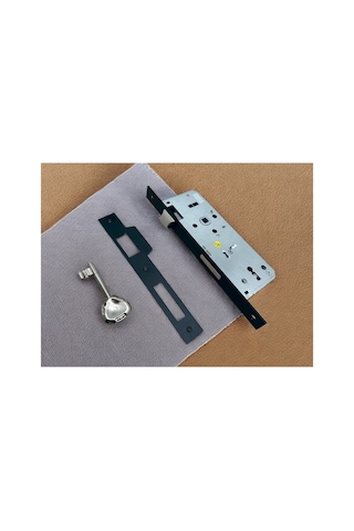 Özen Handles Mat Siyah İç Kapı Gömme Wc Banyo Kilit 40/90/23 Kare 40 Mm 1 Adet