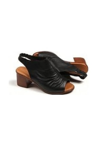 Castle Black 4579 Kadın Hakiki Deri Kısa Topuklu Comfort Sandalet Siyah Siyah