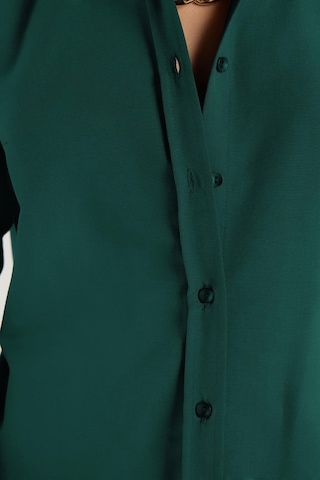 Tudors Kadın Slim Fit Dar Kesim Uzun Kollu Pamuklu Vücuda Oturan Dokulu Yeşil Basic Gömlek-38817 Yeşil