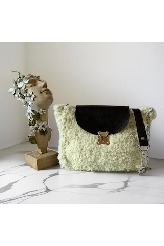 Byehandmade El Yapımı Kem Rengi Teddy Omuz Çantası Krem - Beyaz