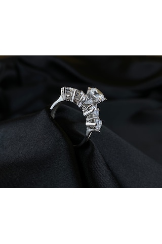 8 Ayar Beştaş Altın Yüzük (524725587)