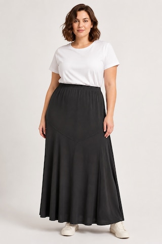 Bihan Store Yüksek Bel Sandy Kumaş Panelli Dökümlü Battal Boy Maxi Etek Y26-90980-siyah