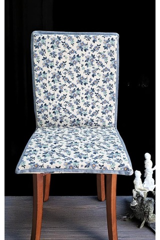 Mavi Çiçekli Arkalıklı Fermuarlı Sandalye Minderi Çok Renkli