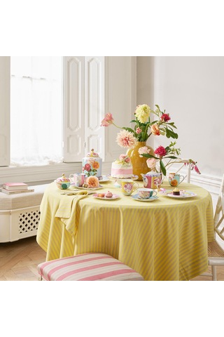 Pembe Porselen Çay Tabağı 10 Cm