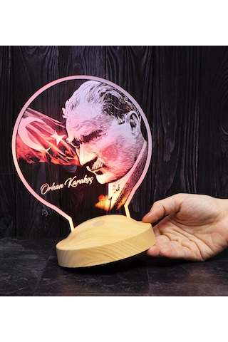 Kişiye Özel İsimli Mustafa Kemal Atatürk Görseli Led Lamba + Türk Bayrağı 