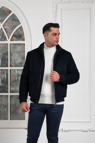 Regular Fit Yünlü Dik Yaka Astarlı Içi Elyaflı Kaşe Mont 001