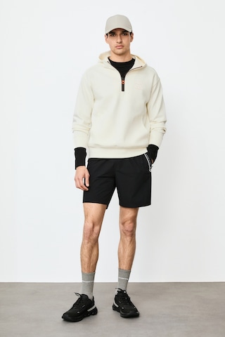 Lufian Grayson Erkek Sweatshirt Kırık Beyaz Kırık Beyaz 112030216100510