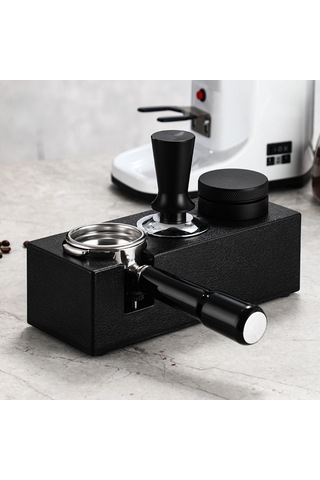 Honmex Kahve Abs 3-in-1 Depolama + Press + Gösterme Tabanı, 51/53/58mm Uyumlu, Dikey Tasarım, Siyah Plastik Siyah