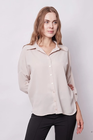 Likrasız Şık Kumaş Yakalı Sırt Dekolteli Uzun Kol Apoletli Gömlek-bej Bej