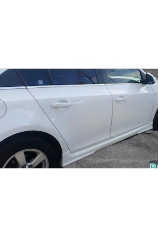 Chevrolet Cruze Hb Yan Marşpiyel