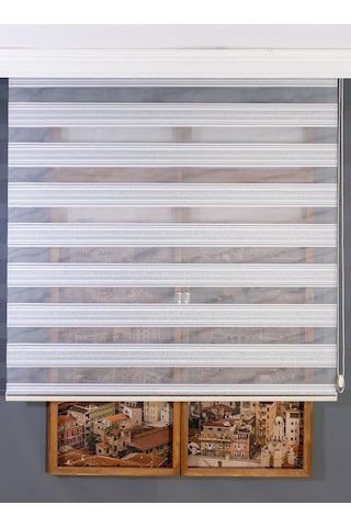 Gümüş Simli Detaylı Zebra Stor Perde Gümüş