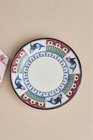Karaca x Ömür Akkor İznik Balık Pasta Tabağı 21 cm