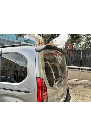 Yeni Berlingo - Yarasa Spoiler - Parlak Siyah - Plastik