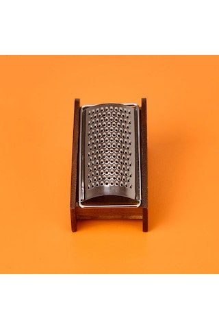 Arow Akasya Hazneli Sarımsak Rendesi - Kahverengi - 13x7x6 Cm Kahverengi