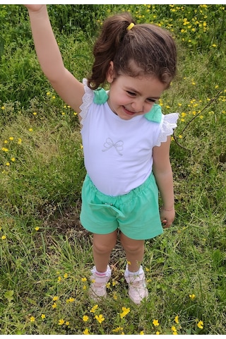 Novy Baby Fiyonklu Taş Baskılı Tshirt Şortlu Kız Çocuk 2'li Takım 2-5 Yaş