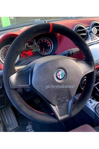 Alfa Romeo Dikmeli Direksiyon Kılıfı Alkantra Kırmızı Yüzüklü