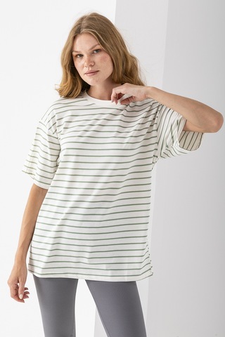 Giysa Kadın Bisiklet Yaka Oversize Basic Çizgili T-shirt Açık Yeşil - 25700 Yeşil