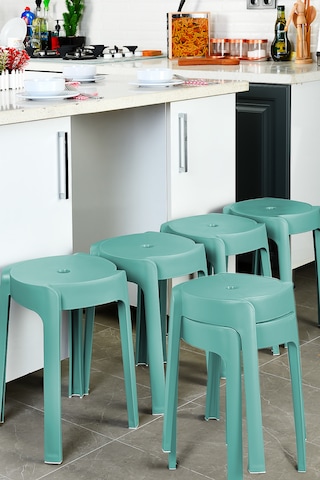 Kaymaz Ayaklı İç İçe Geçebilen Plastik Tabure 6 Adet-yeşil