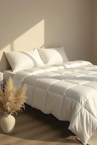 Çift Kişilik Mikro Yorgan 195x215 Cm 300 Gr Silikon Dolgulu Beyaz