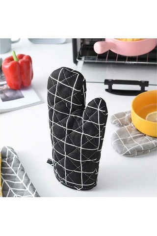 Yifomall Yüksek Isıya Dayanıklı Kaymaz Fırın Eldiveni Seti - 1 Adet, 200 C'ye Kadar Koruma, Kolay Asma Halkası, Makinede Yıkanabilir Siyah