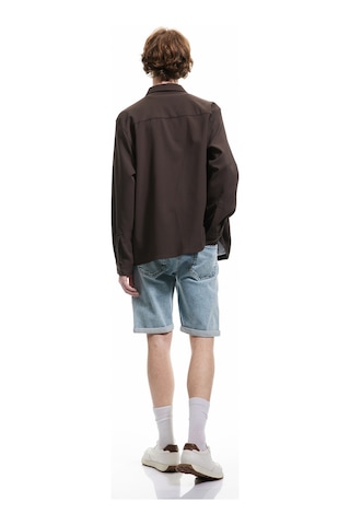 Koton Pamuklu Slim Fit Katlamalı Paça Bermuda Jean Şort Bleach 5sam40002ıd Açık Mavi