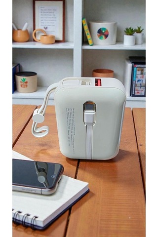Lexroo H2 10000 Mah Power Bank Pd 20w Ve Usb 22.5w Fast Hızlı Şarj Dahili Type C Ve Lightning Çok Renkli