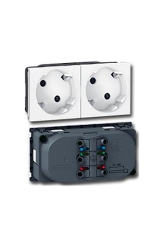 077252 Legrand Sistem Armada Serisi 2x45 Açılı Priz