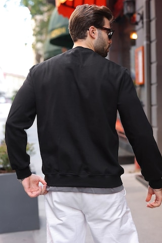 Madmext Siyah Çift Renkli Bisiklet Yaka Erkek Tişört E7196