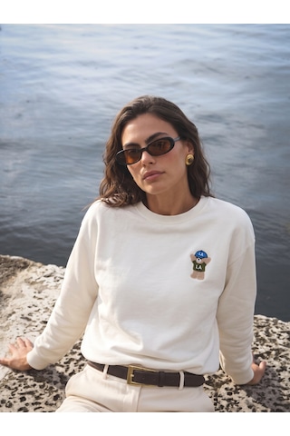Onloox Kadın Ekru Ekru Pamuklu Bisiklet Yaka Uzun Kollu Nakışlı Üç İplik Ribana Detaylı Sweatshirt