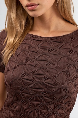 Hiccup Kısa Kollu Dokulu Kayık Yaka Slim Fit Crop Tişört Ceviz Kahve