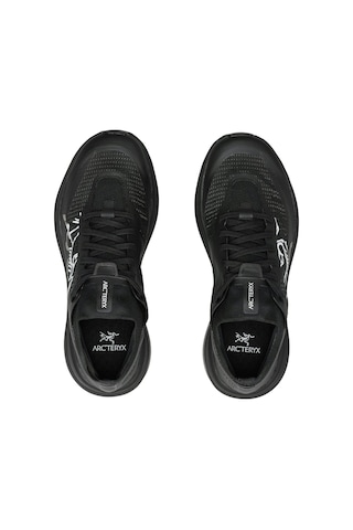Arc'teryx Sylan Pro Kadın Dağ Koşu Ayakkabısı, Hafif, Nefes Alabilir, Hız Için Tasarlandı, Vibram Ve Infuse Teknolojili Siyah
