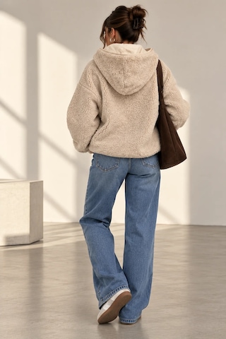 Bb Butik Basic Kadın Kapüşonlu Fermuarlı Peluş Ceket Oversize Rahat Kesim My3535 Bej
