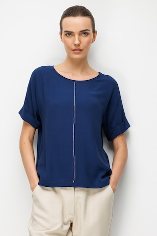 Kadın Sıfır Yaka Önü Boydan Taşlı Düşük Kollu Penye T-shirt Lacivert Lacivert