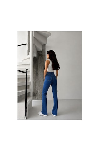 Kene Jeans Mavi Ön Bacak Pens Yırtmaçlı Esnek İspanyol Paça Pantolon Mavi