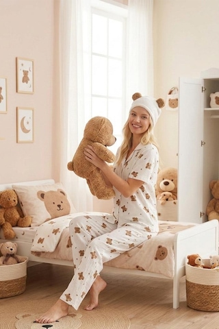 Fit Women Ayıcık Desenli Bürümçük Kumaş Kısa Kollu Pijama Takımı 6068 Kırık Beyaz