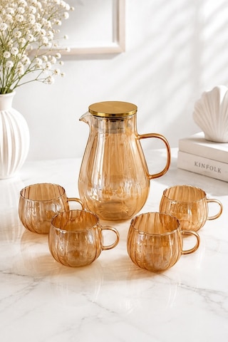 Qerhome Isıya Dayanıklı Amber Borosilikat Cam Sürahi Seti-1800 Ml Sürahi 4 Adet Kulplu Bardak Takımı Dr