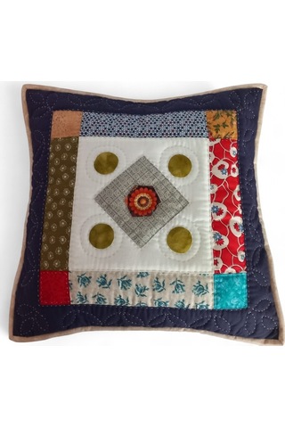 Patchwork Nakış İşlemeli Geleneksel Desenli Yastık Karışık Renkli