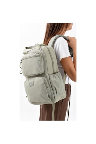 571 Collections Ultra Hafif Şik Ve Su Geçirmez Orta Boy Sırt Çantası Vizon Model: 571-13-9f Vizon