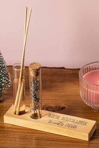 Hayellerin Çiçek Açsın Mottolu Dekoratif Set - Bambu Oda Kokusu Şişesi Standart