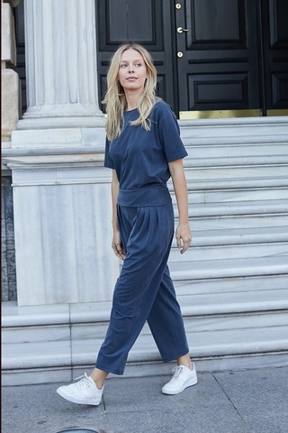 Jument Kadın İpeksi Dokulu Esnek Modal Kumaş Yüksek Bel Yan Cepli Pantolon-lacivert