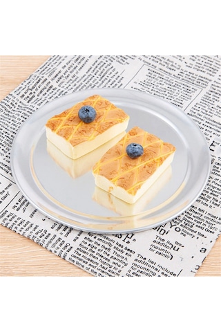 7 İnç Genişliğinde Kenarlı Alüminyum Pizza Tepsisi Gümüş