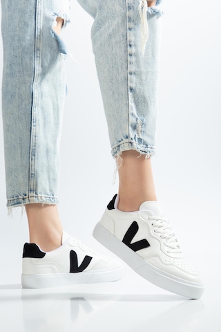 Suins Rawin Model Kadın Beyaz Spor Ayakkabı Sneaker Siyah