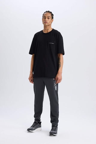 DeFactoFit NBA Miami Heat Oversize Geniş Kalıp Bisiklet Yaka Sırt Baskılı Kısa Kollu Tişört E0067AX25SPBK81