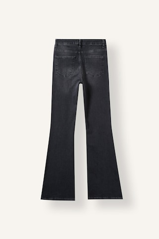 Defacto Mia Flare Fit Yüksek Bel Beş Cepli Jean Pantolon I4998ax26wnnm40 Siyah-nm40