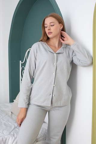 Kadın Gri Gömlek Yaka Düğmeli Pijama Takım Gri