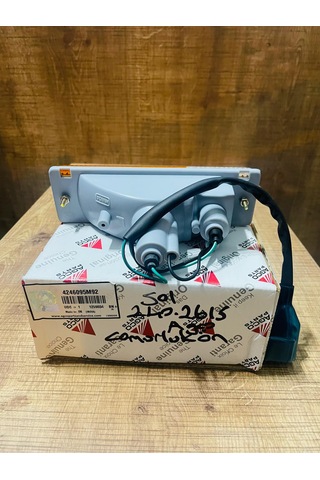 Massey Ferguson 240 Agco-2615 Arka Çamurluk Ön Sinyal Lambası Sol