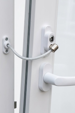 Çelik Halatlı Pvc Pencere Çocuk Emniyet Kilidi Beyaz