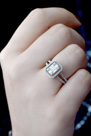 0.85 Ct Baget Pırlanta Modern Tasarım Yüzük