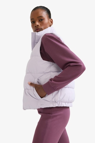 Defacto Defactofit Su İtici Regular Fit Fermuarlı Sporcu Su Geçirmez Şişme Yelek E9209ax25aupr40 Mor