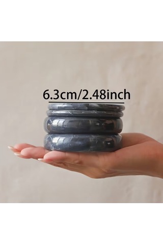 Siyah Renk Şık Ve Parlak 63 Mm Ölçü 4'lü Reçine Bileklik Seti Doğal Desenler Ve Şık Kombinasyonlar Siyah